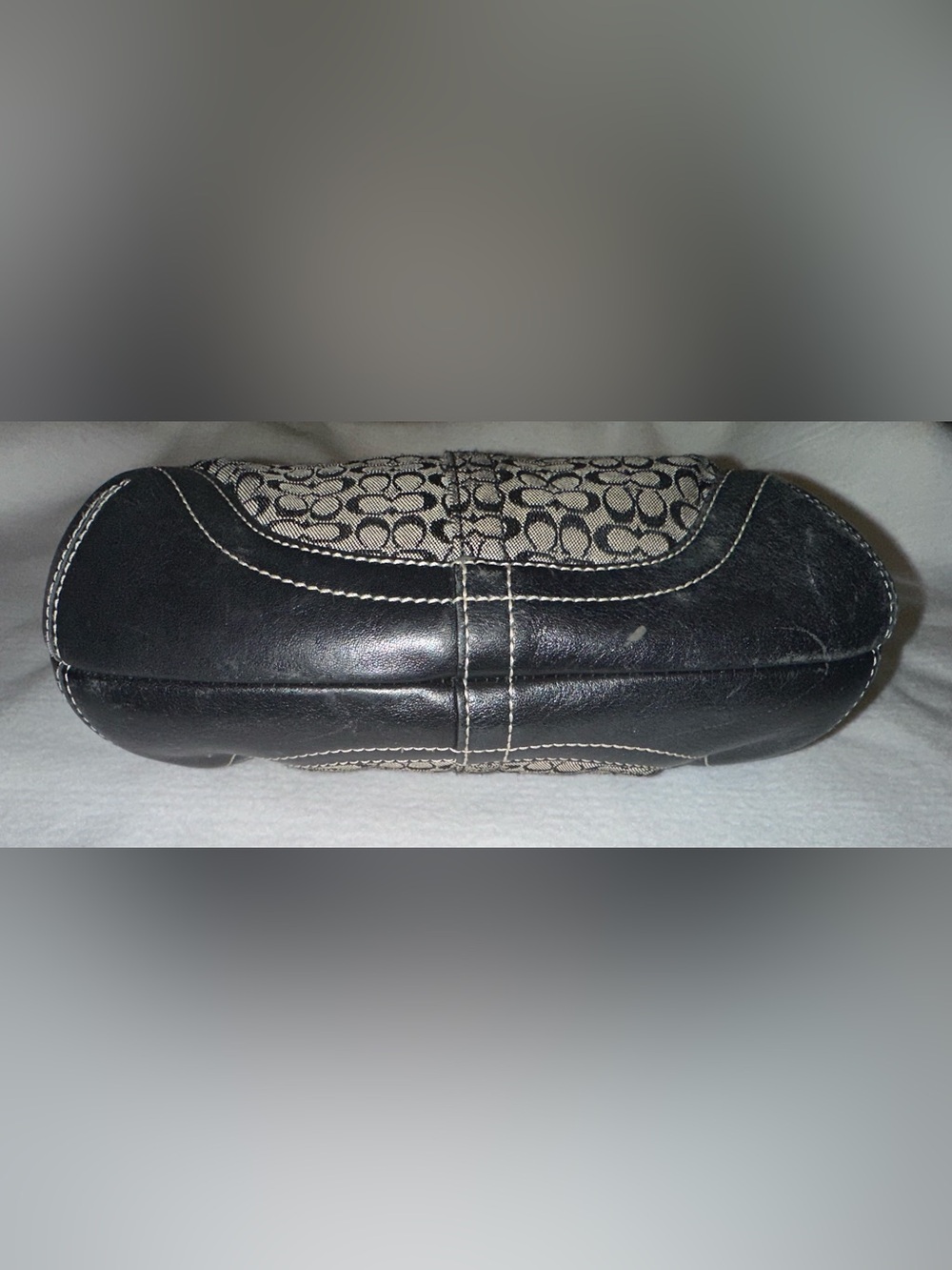 Vintage Y2K Coach Signature Soho
Mini Hobo Shoulder - Picture 9 of 13